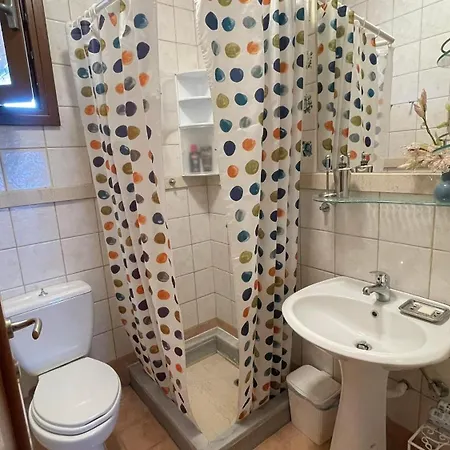 בית נופש Ira's House