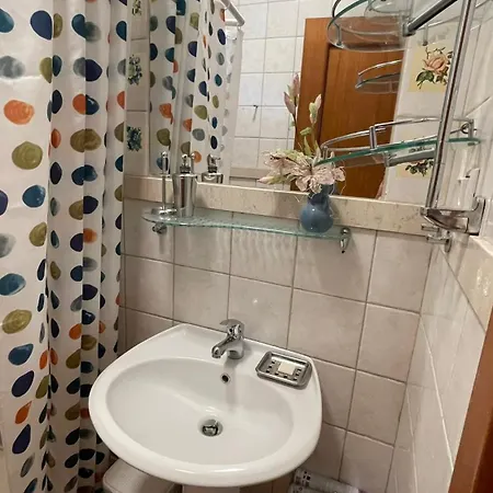 בית נופש Ira's House *