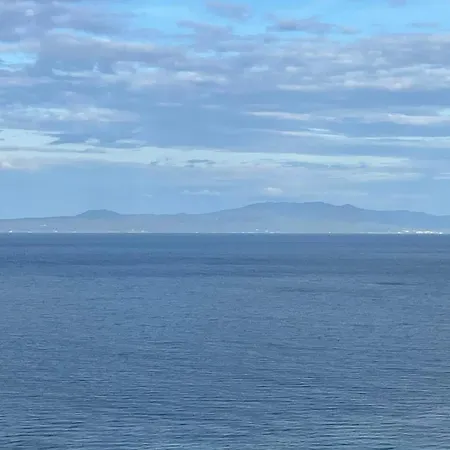 Ira's House אפיטוס