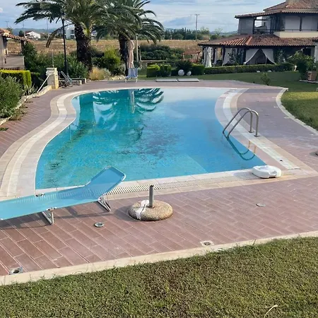 Ira's House Tatil Evi Afytos