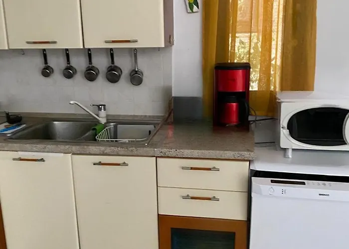 Ira's House Case de vacanță *